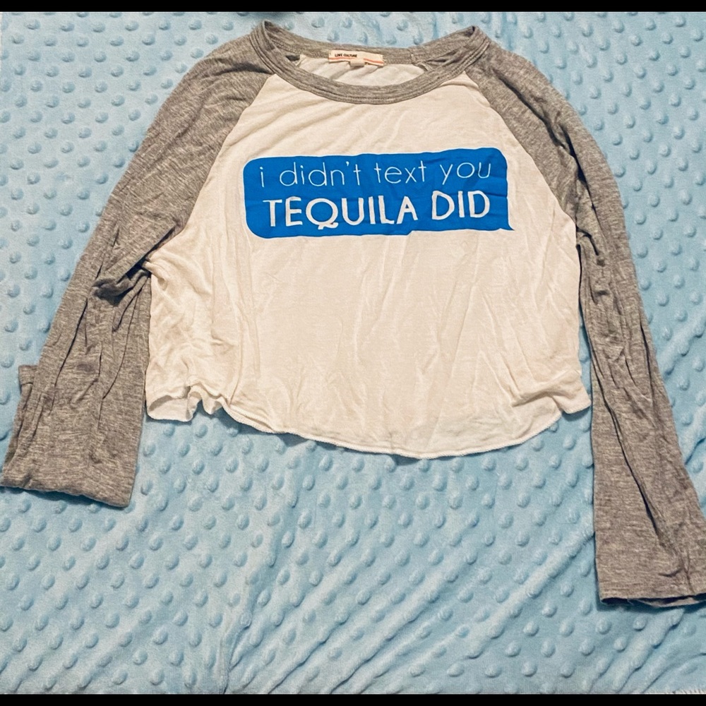 Long sleeve crop top